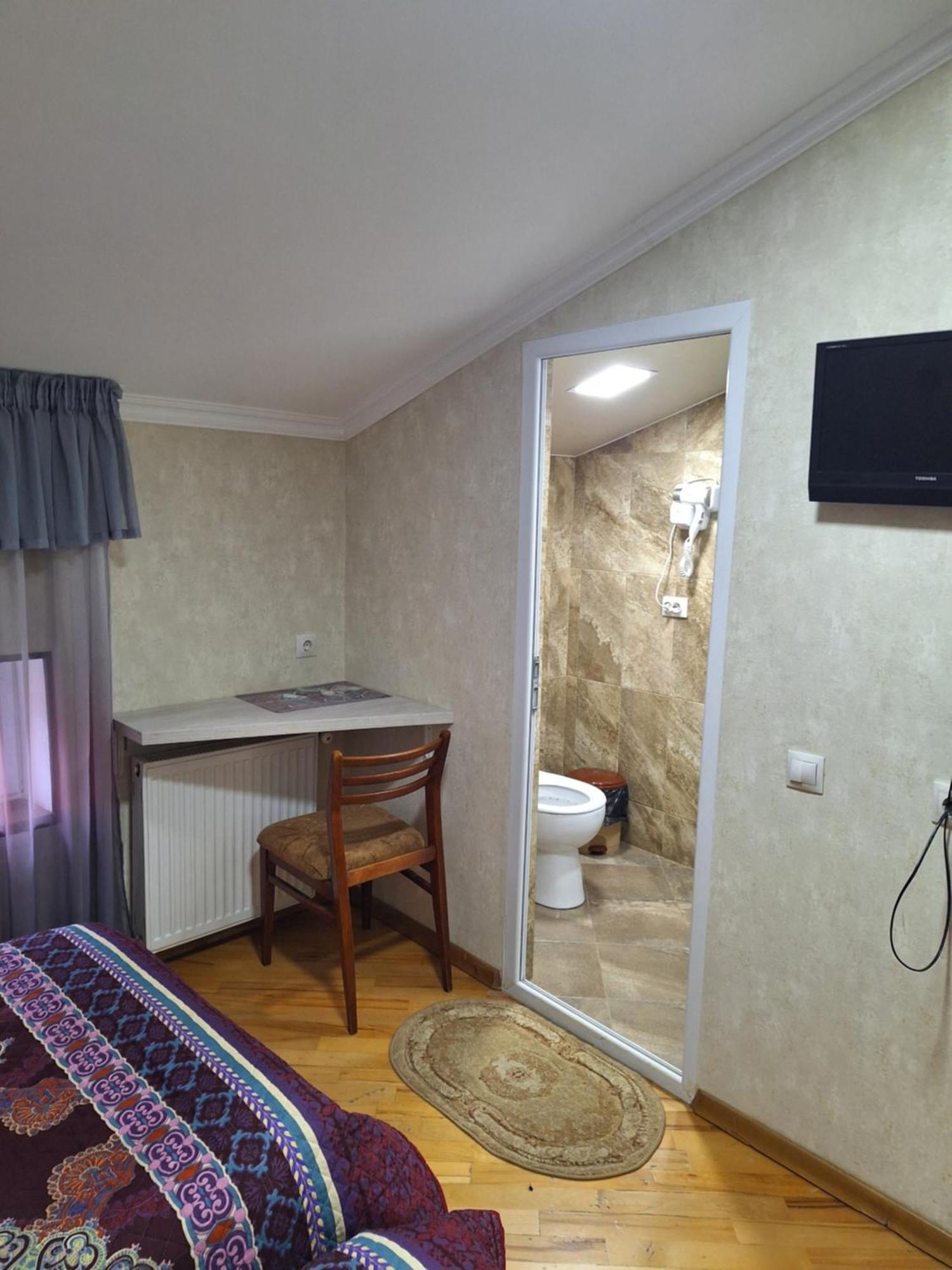 Guest Hause & Hostel 15A Kutaisi Dış mekan fotoğraf