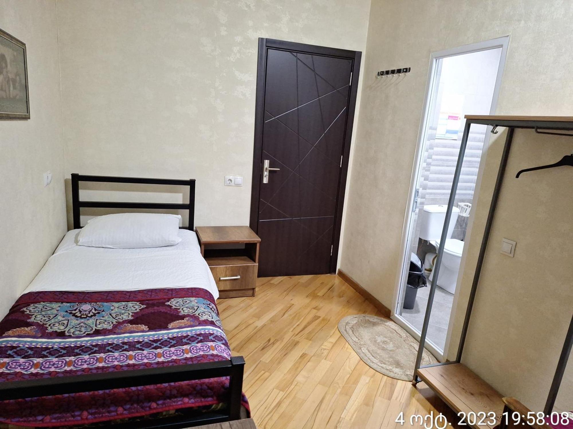 Guest Hause & Hostel 15A Kutaisi Dış mekan fotoğraf